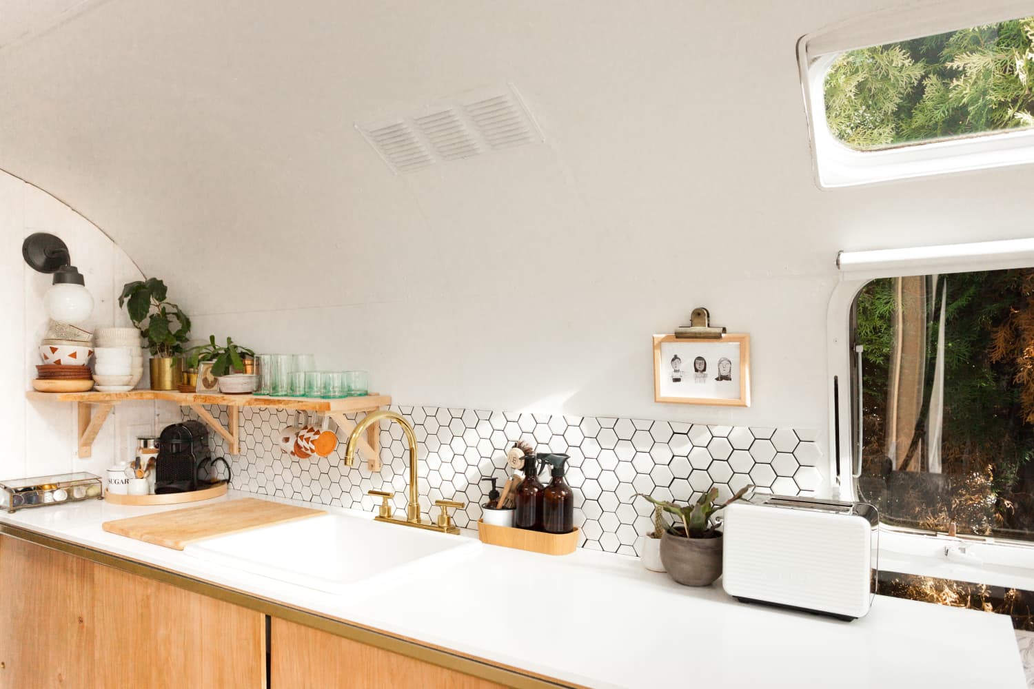 Products to Keep Area Around Kitchen Sink Clean and Organized The Kitchn